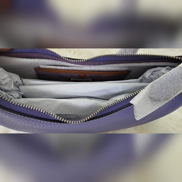 New Coach Luna Leather Handbag - Picture 8 of 10